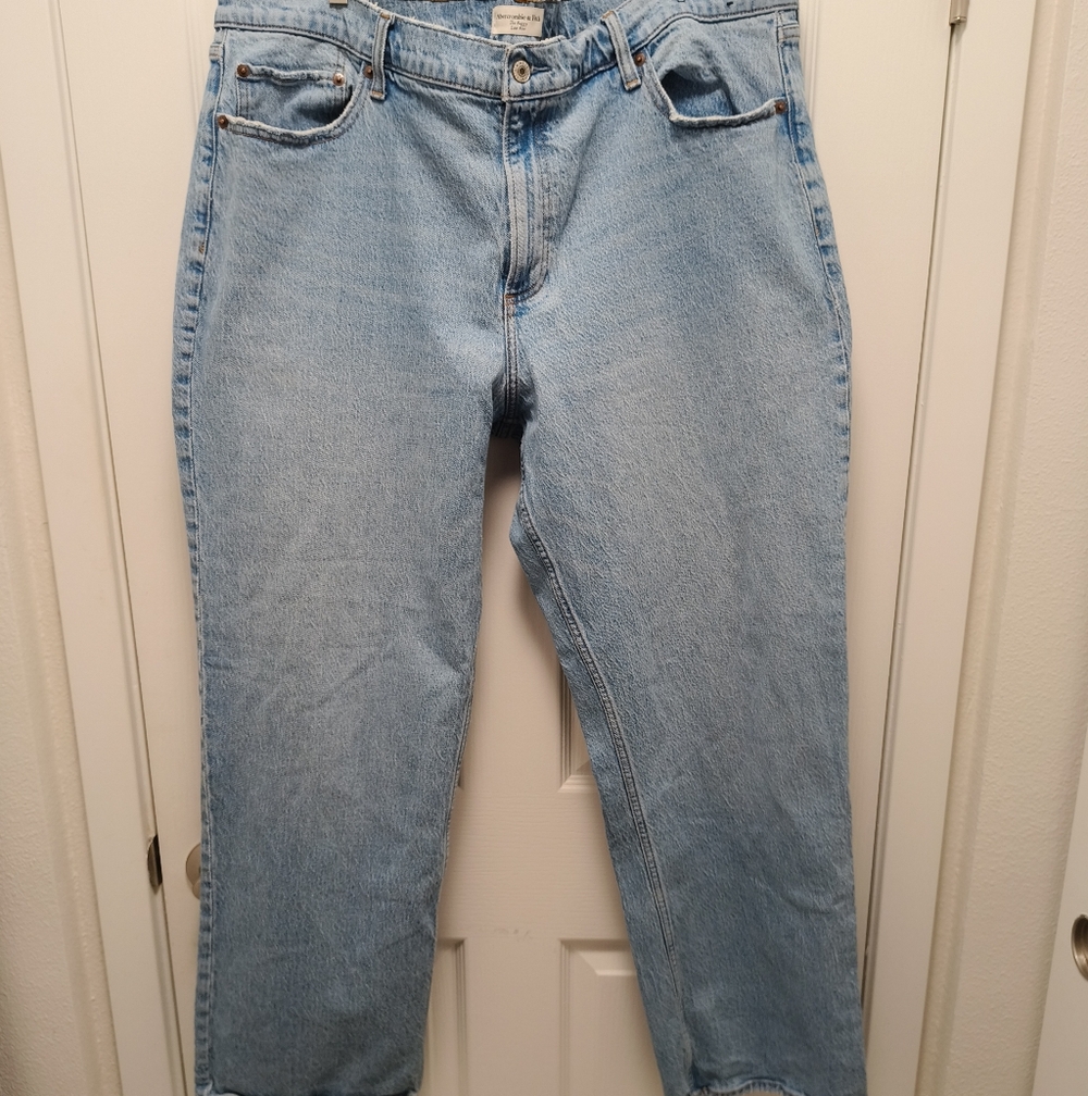 Abercrombie & Fitch Low Rise Baggy Curve Love Women's Jeans